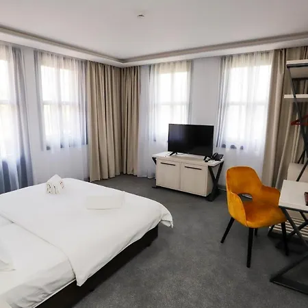 מלון Glavatarski