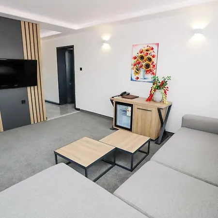 מלון Glavatarski 3*